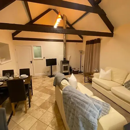 2 Bed Filey With Hot Tub Сasa de vacaciones